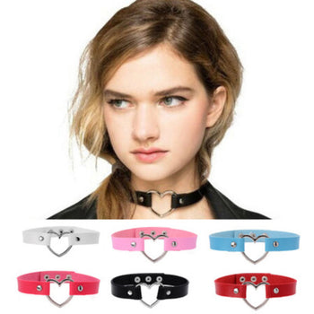 Rose Red Heart Leather Choker